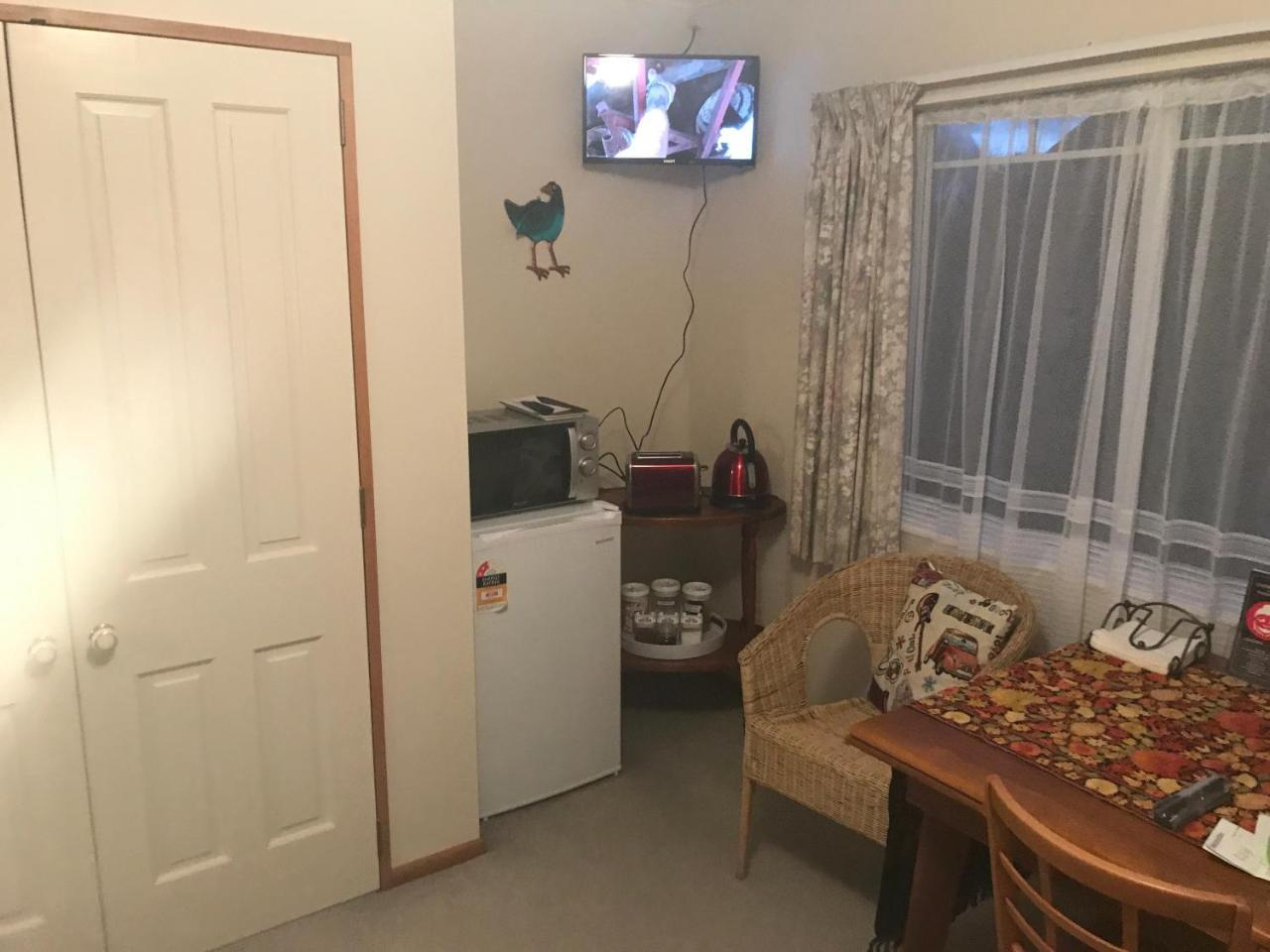 Pukeko Lodge Bnb New Plymouth Eksteriør bilde